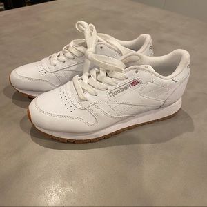 Reebok’s Classic Women Tennis Shoes